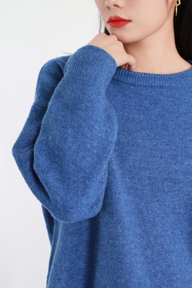 Round Neck Long -sleeved Woolen Knitted Tops