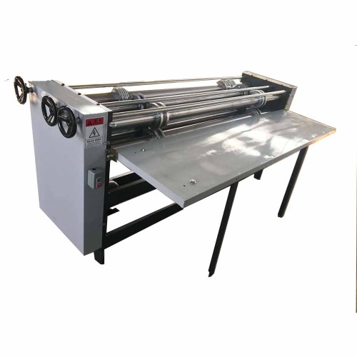 Manual paper creasing cutting machine