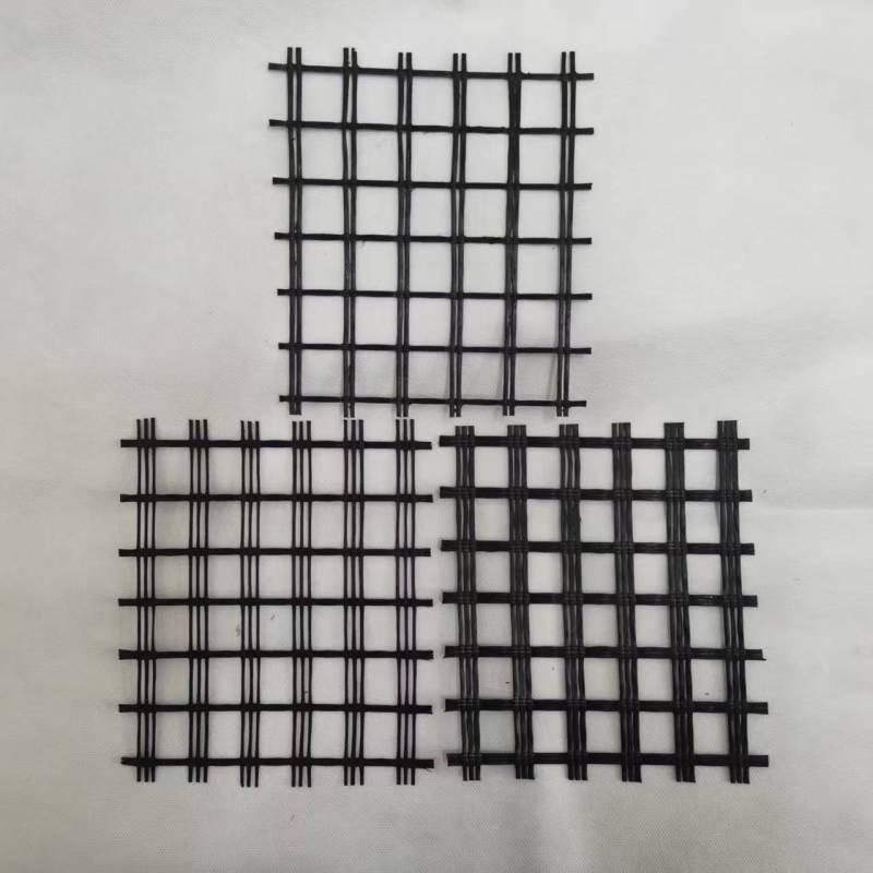 Fiberglass geogrid