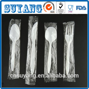 2016 Hot Selling Plastic Cutlery Kit