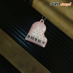 Keselamatan Refleksif Bentuk Piano PVC Kids Hanger