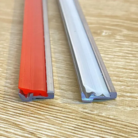 Factory Steel Sleeve Rubber PU Red C2 Wiper Lip