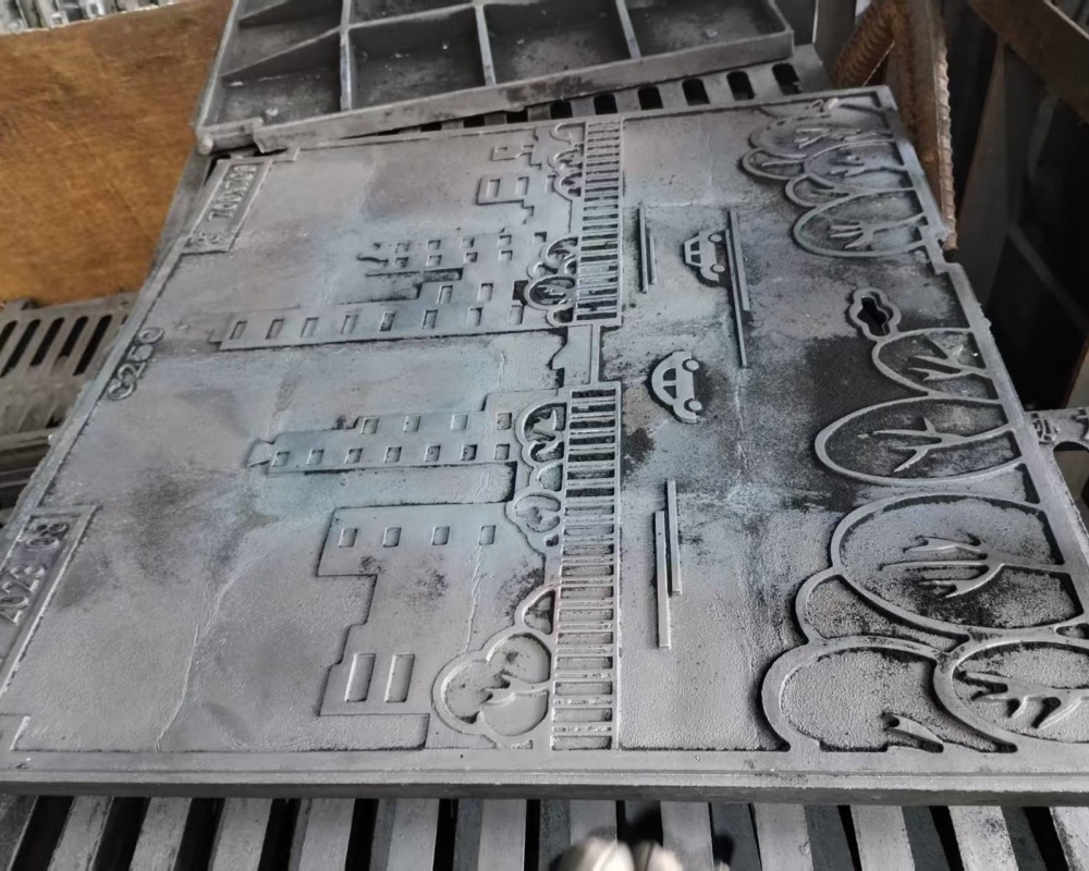 Customized manhole cover 6