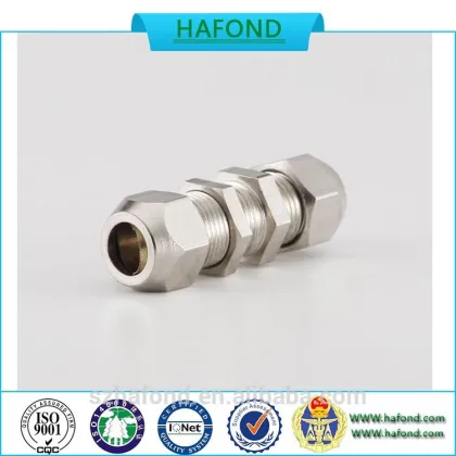 ISO9001-2000 OEM Professional High Precision serger machine and parts