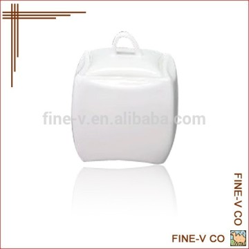 The quartet ceramic sugar pot
