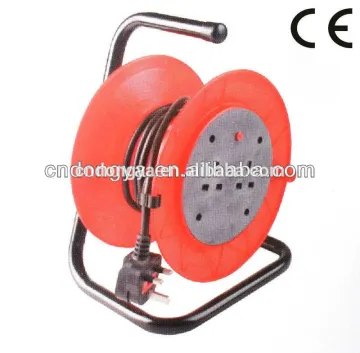 U.K 3-0utlet extension cord cable reel (50m)
