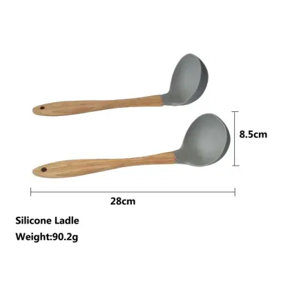 sur la table silicone ladle