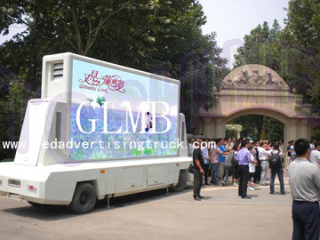 advertising on vehicle