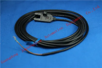 S4045M EE-SX872A Omron Sensor