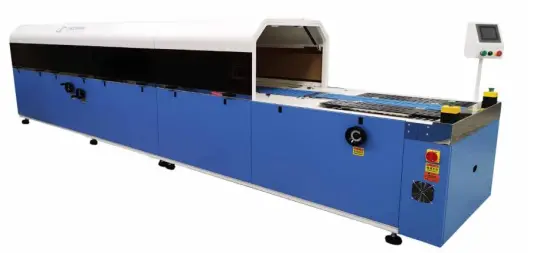 Multifunction machine for garments