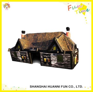 Customized PVC inflatable drink pub made in china