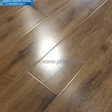 laminate floor kayu gloss tinggi
