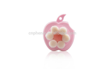 2015 hot sale Apple shape facial cleansing brush with handle