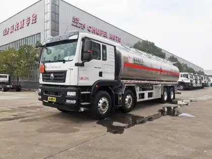 Heavy Duty HOWO Fuel Tank Truck for Industrial Use