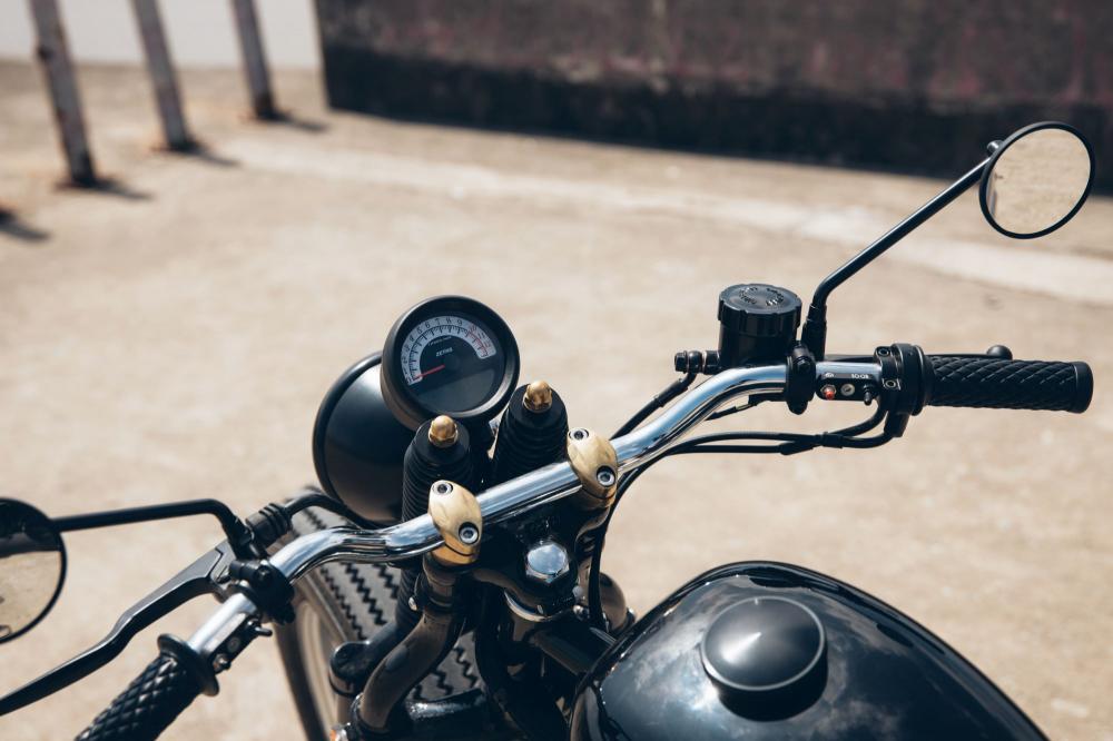 bobber harley motorcycle