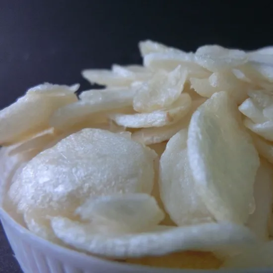 new crop top quality vacuum fried garlic slice