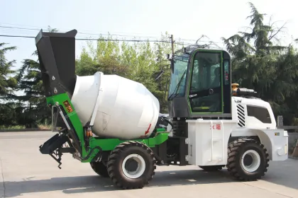 Wheel Diesel Self Loading Concrete Machinery Mixer