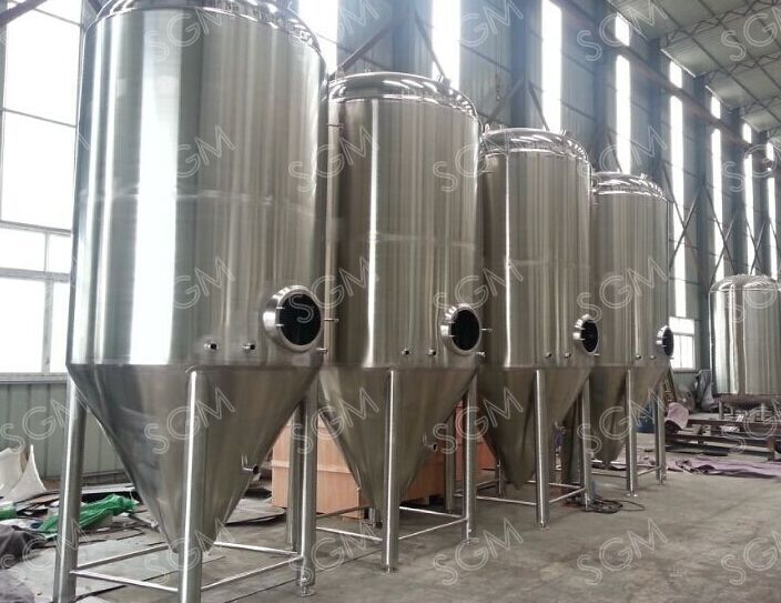 Beer fermentation vessel conical fermenter tank