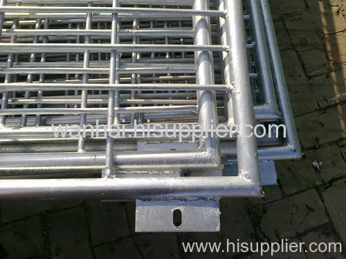 Hot Dipped Galvanized Frame Welded Mesh Fence 