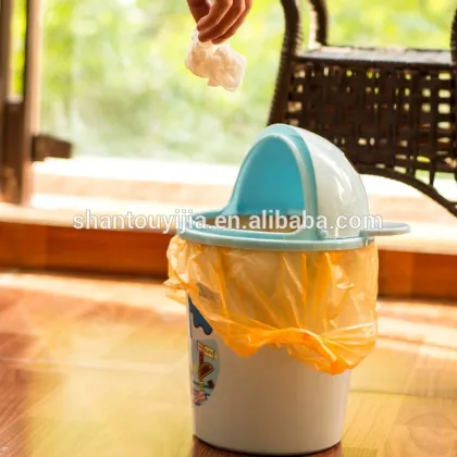 Plastic Bear Trash Bin 5.5L Plastic Trash Bin With Print