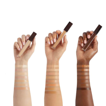 Highly Pigmented Concealer With Matte Finish