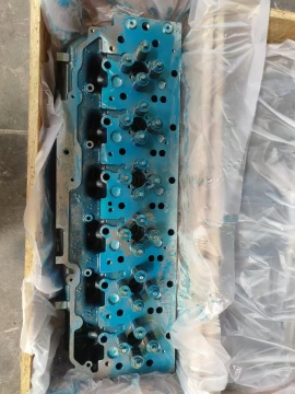 Caterpillar D11R C32 Engine Cylinder Head 359-0936