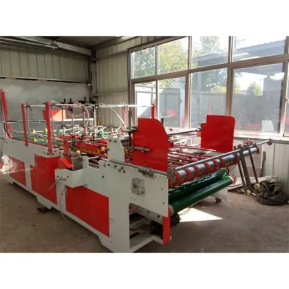 Manual paper cardboard folding machine