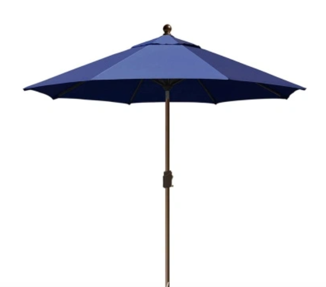 Smart Features Enhance Beach Umbrella Comfort and Convenience