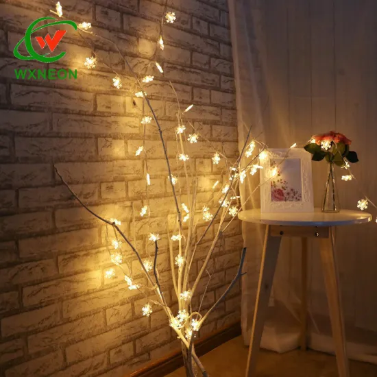 Battery Operated LED String Lights with Snowflake Design for Outdoor Christmas Holiday Lighting