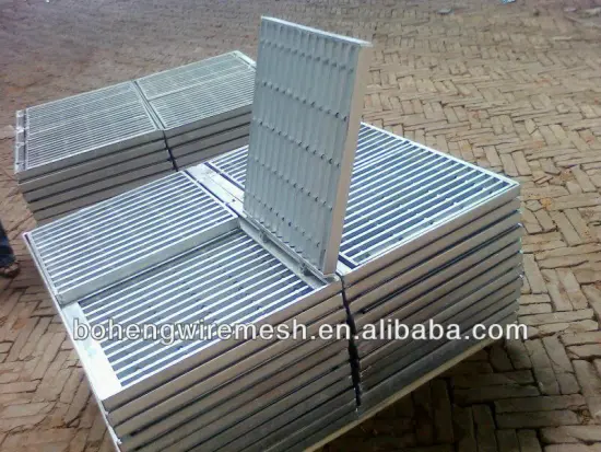 Drainage channel steel bar grating diamond steel grating                        
                                                Quality Assured