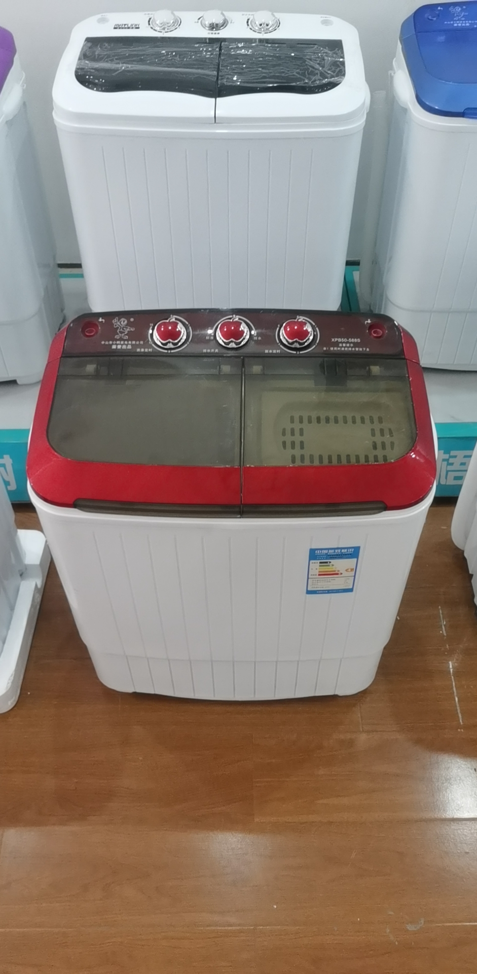 Double bucket mini washing machine