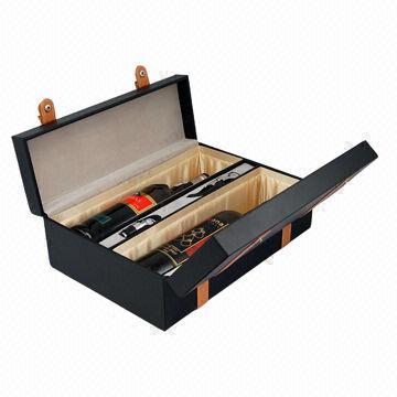 Wine set with PU leather