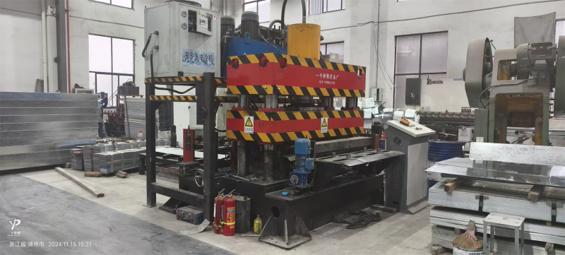 Reliable Punching Machine for Metal Fabrication Needs