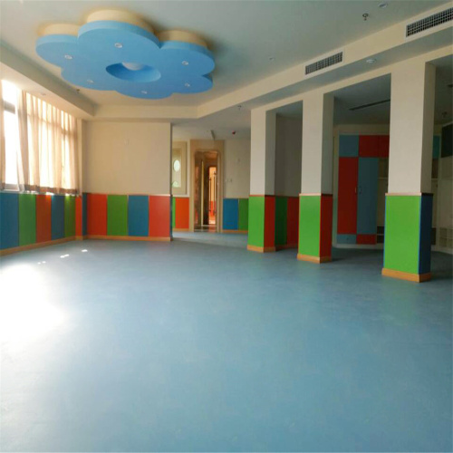 Chão de PVC usado para jardim de infância de cor sólida