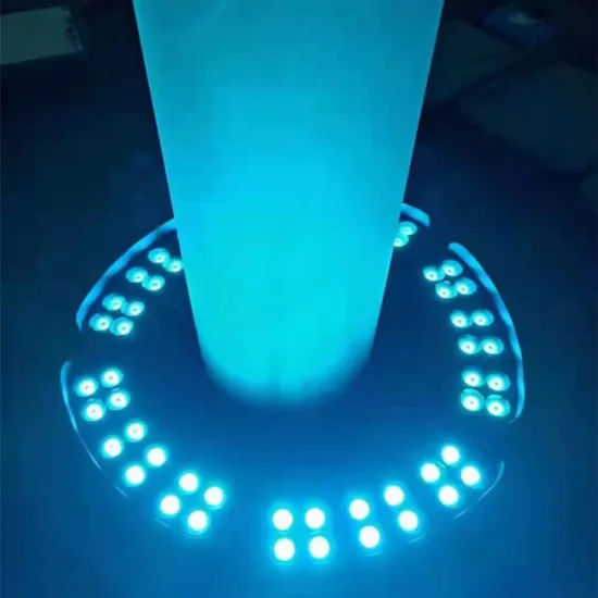 Pillar Holding Light Hug Tree Lamp for Garden and Beach Landscape Lighting