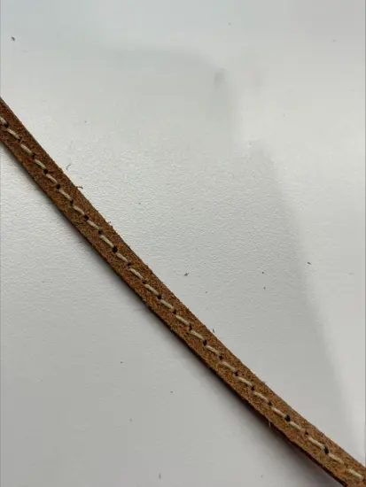 flat welt with black white stitches