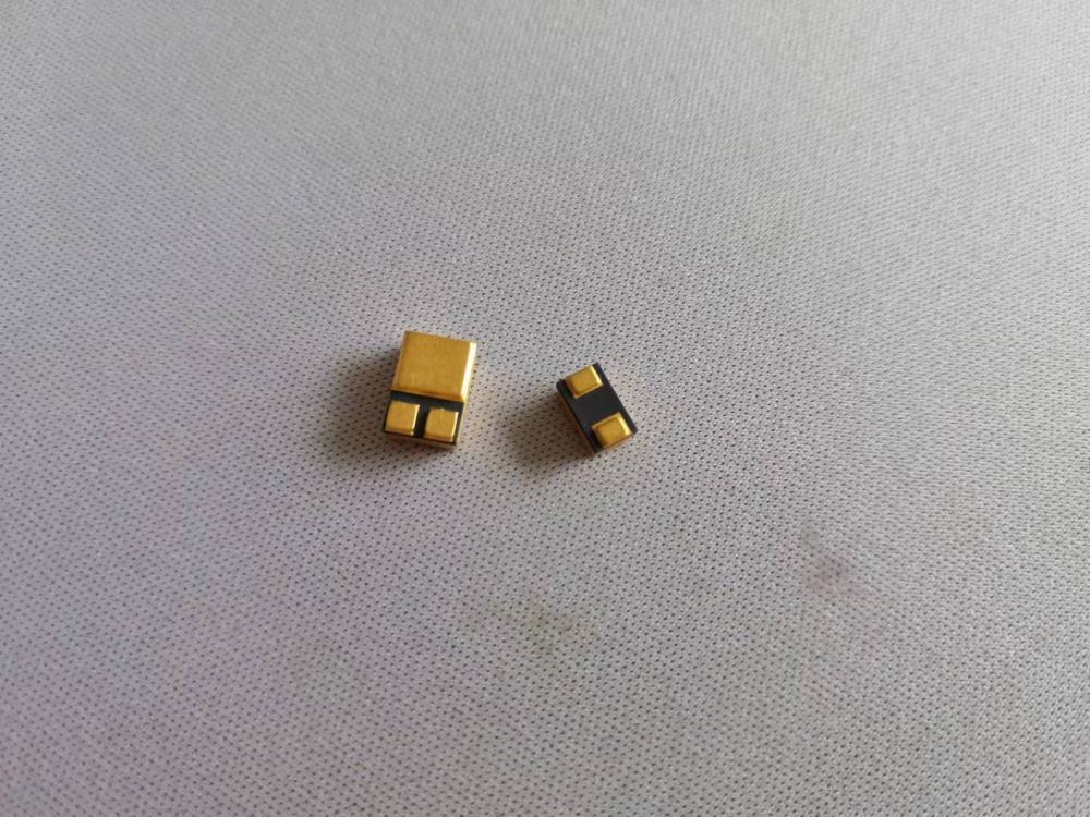 Pakêtên ji bo elektronîkên xerîdar