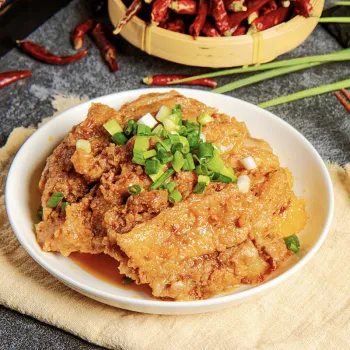 Canned Steamed Pork with Rice Powder