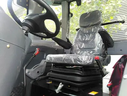 Taishan 1804 Wheeled Tractor