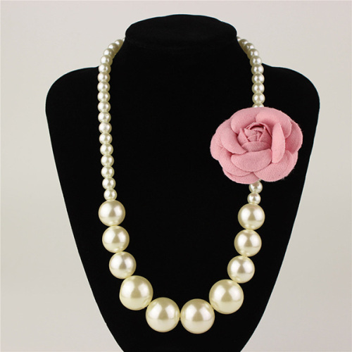 Hoa màu trắng đơn giản giả Pearl Necklace cho trẻ em