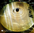 Cymbals giallo basso suono