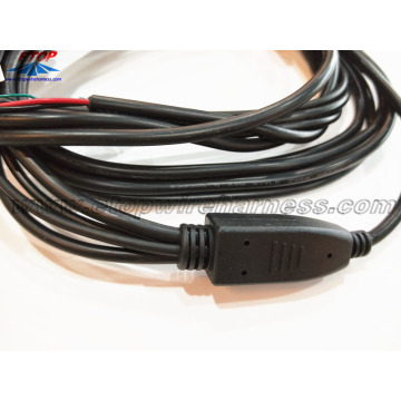 kabel z przetłoczeniami i filtrem