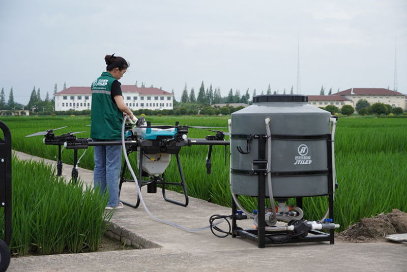 Spraying Drones for Agriculture
