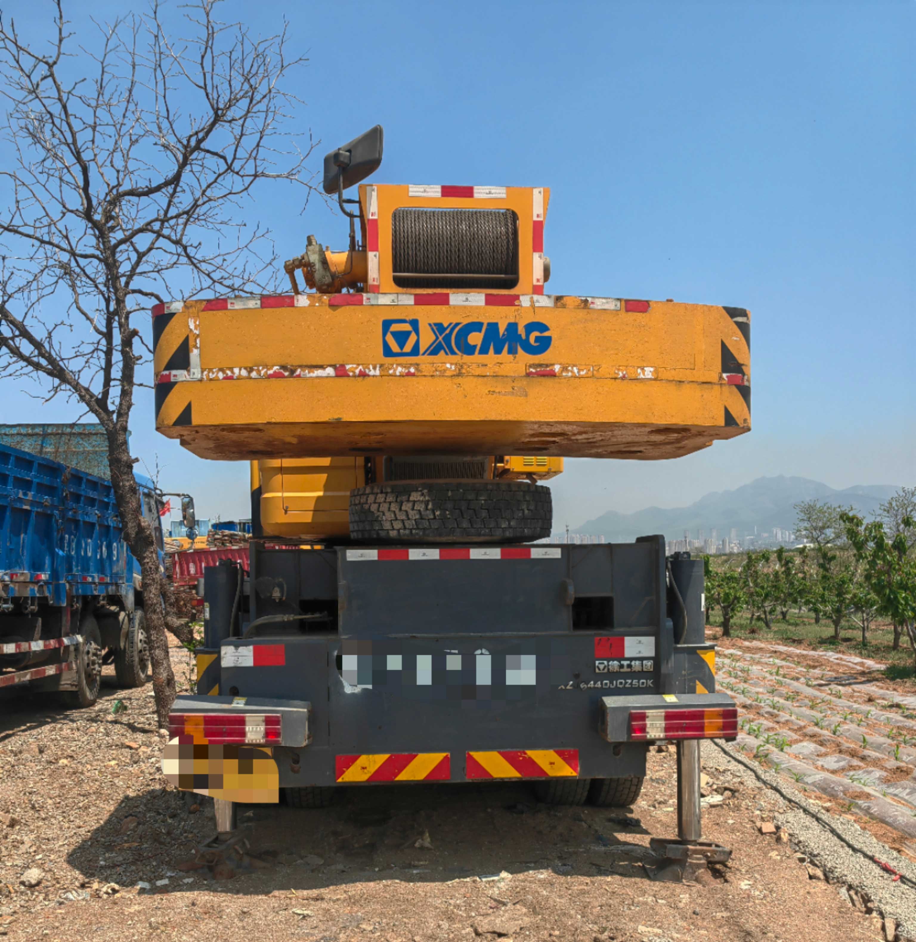 the-rear-of-the-used-truck-crane-QY50KC the-rear-of-the-used-truck-crane-QY50KC