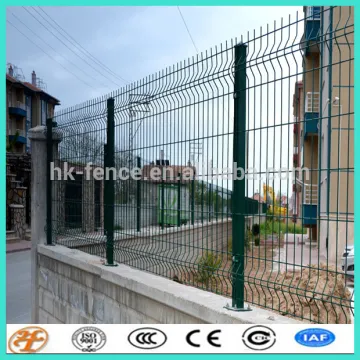 200 mm x 50 mm PVC coated amopanel design welded wire fence