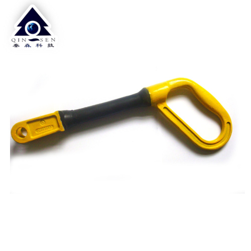 Safety flex handle for drill pipe slips