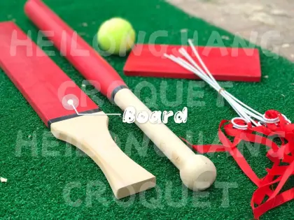 WOODEN GARDEN GAME-BASEBALL BAT