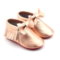 나비매듭이 있는 귀여운 가죽 소프트 단독 유아용 신발