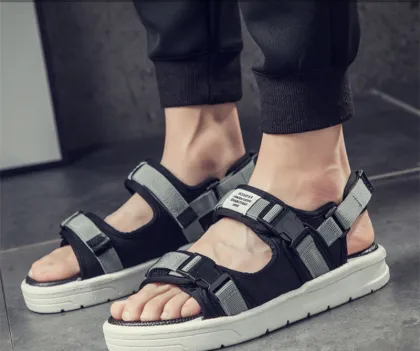 Men's antislip sandals Men Beach shoes Men's Roman Sandals Summer Men's Outdoor Flat Sandals Large Size 36-46 Sports Sandalias