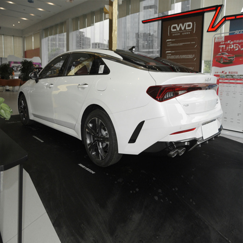 Использовал седан Kia K5 National VI